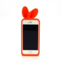 Rabbit horn（オレンジ） iPhone5のホワイトに装着