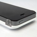 イヤホン内蔵！さらに自動巻取り機能付き！斬新なアイデアのiPhone5s/5用バッテリーケース『Built-in Earphone Smart Battery Case for iPhone5s/5』