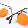 iDuck Stand（アイダック） for iPhone/smartphone